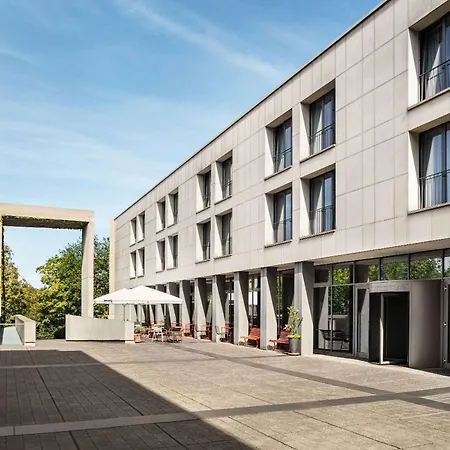 Отель Vienna House Easy By Wyndham