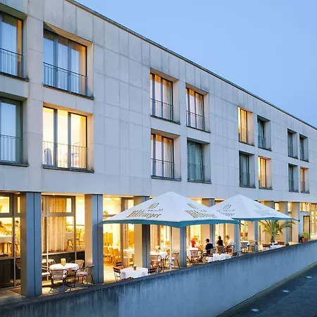 Hotel Vienna House Easy By Wyndham 4*