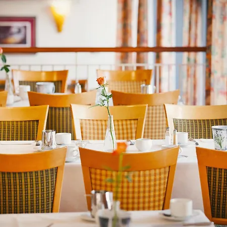 Vienna House Easy By Wyndham 4* Trevír