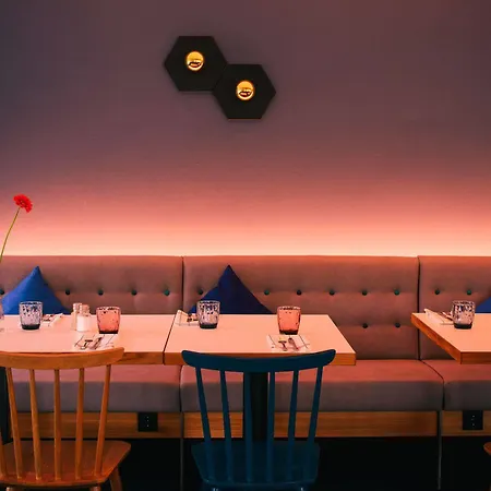 Vienna House Easy By Wyndham Hotel 4*