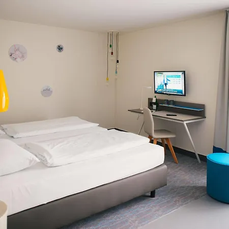 Vienna House Easy By Wyndham 4* טרייר