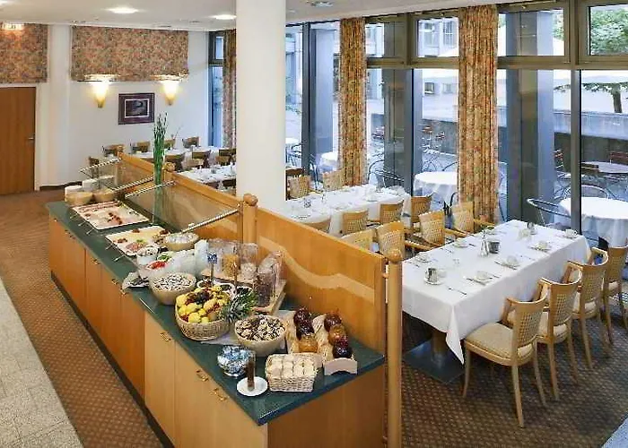 Vienna House Easy By Wyndham 酒店