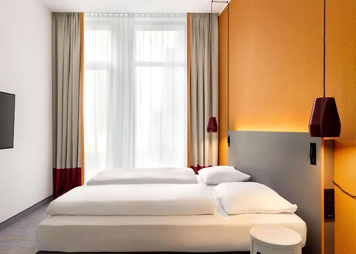 Hotel Vienna House Easy By Wyndham 4*