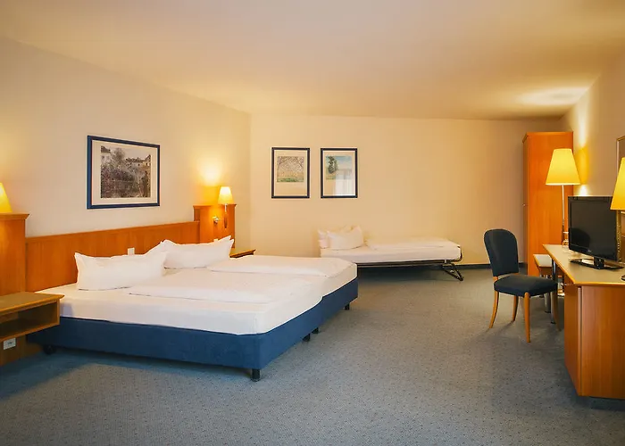 Vienna House Easy By Wyndham Hotel 4*