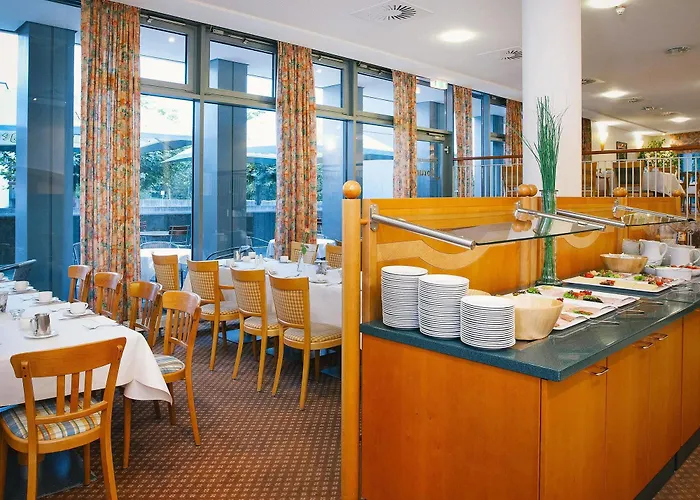 Vienna House Easy By Wyndham 酒店 特里尔